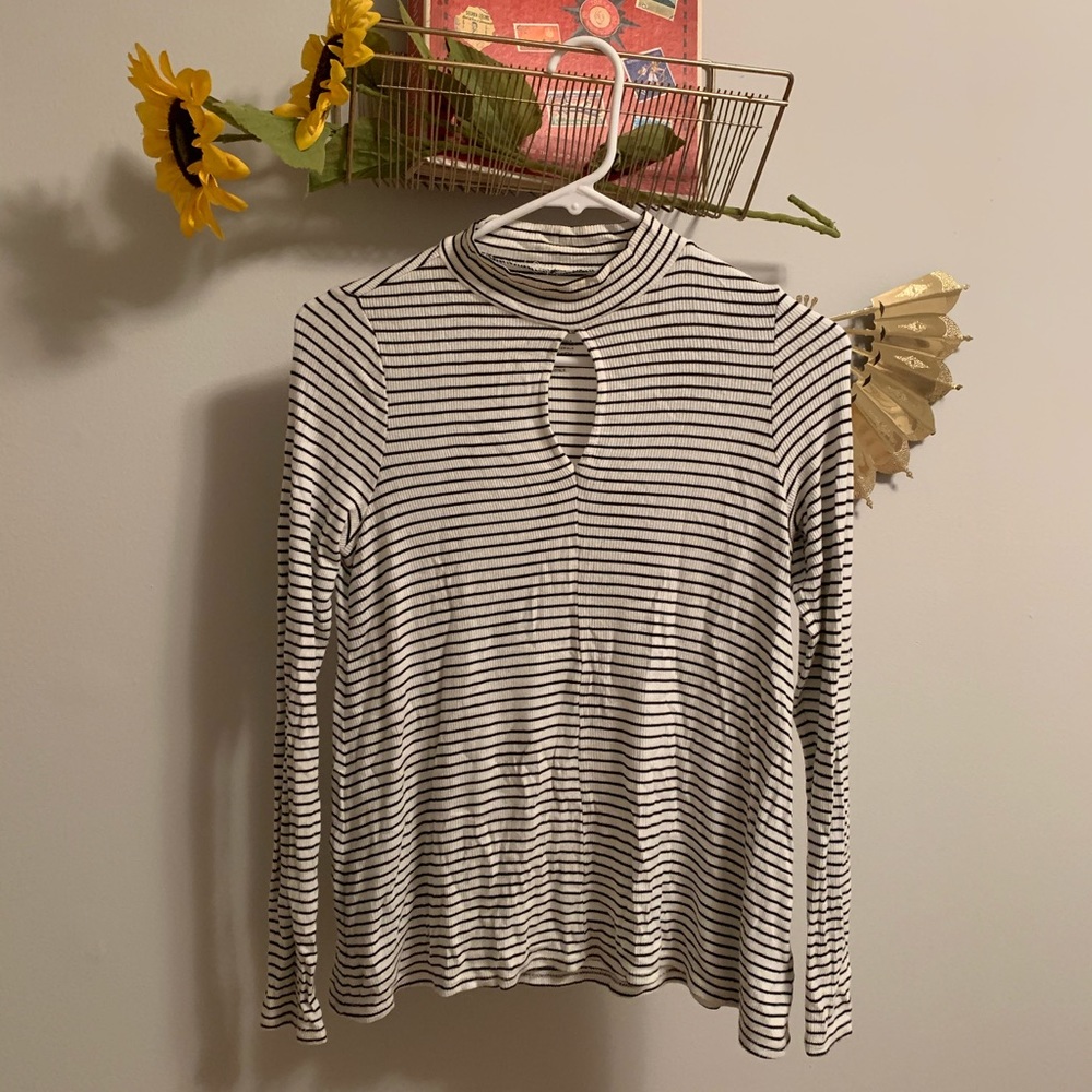 Black and White Striped Long Sleeve
